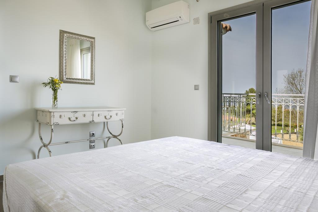 Afrodite Luxury Villa Svoronata Exterior foto