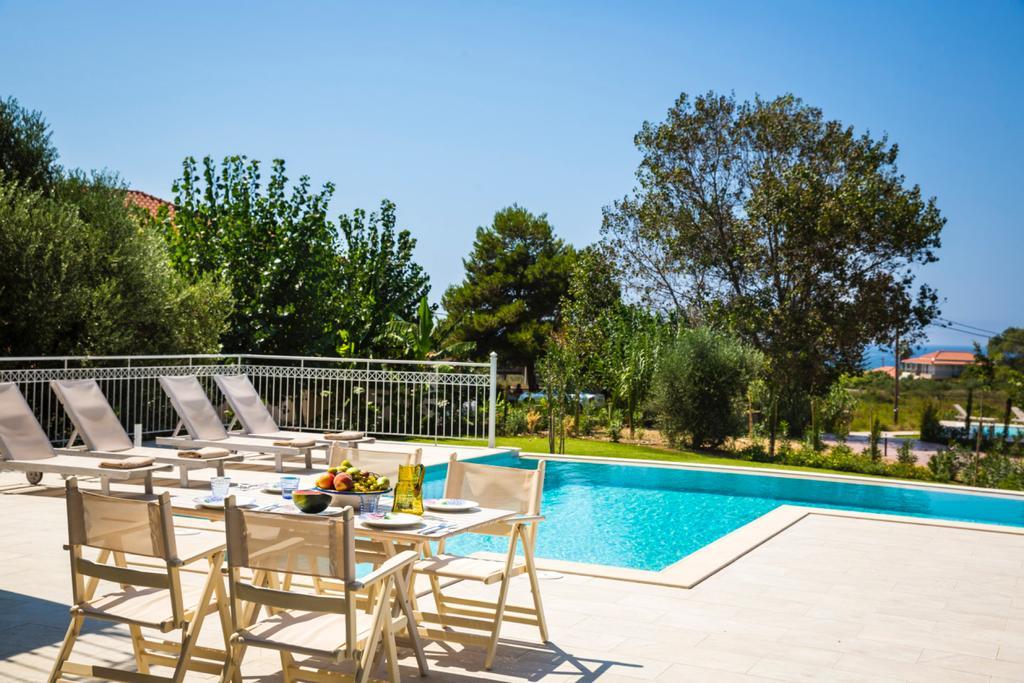 Afrodite Luxury Villa Svoronata Exterior foto