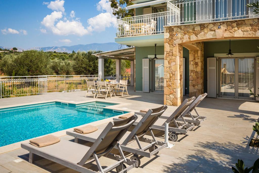 Afrodite Luxury Villa Svoronata Exterior foto